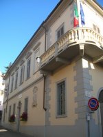 l'esterno della biblioteca