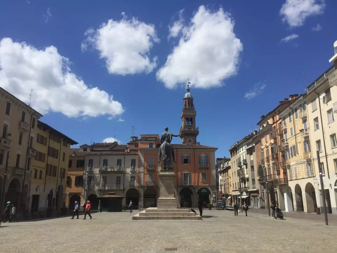 piazza-mazzini-1